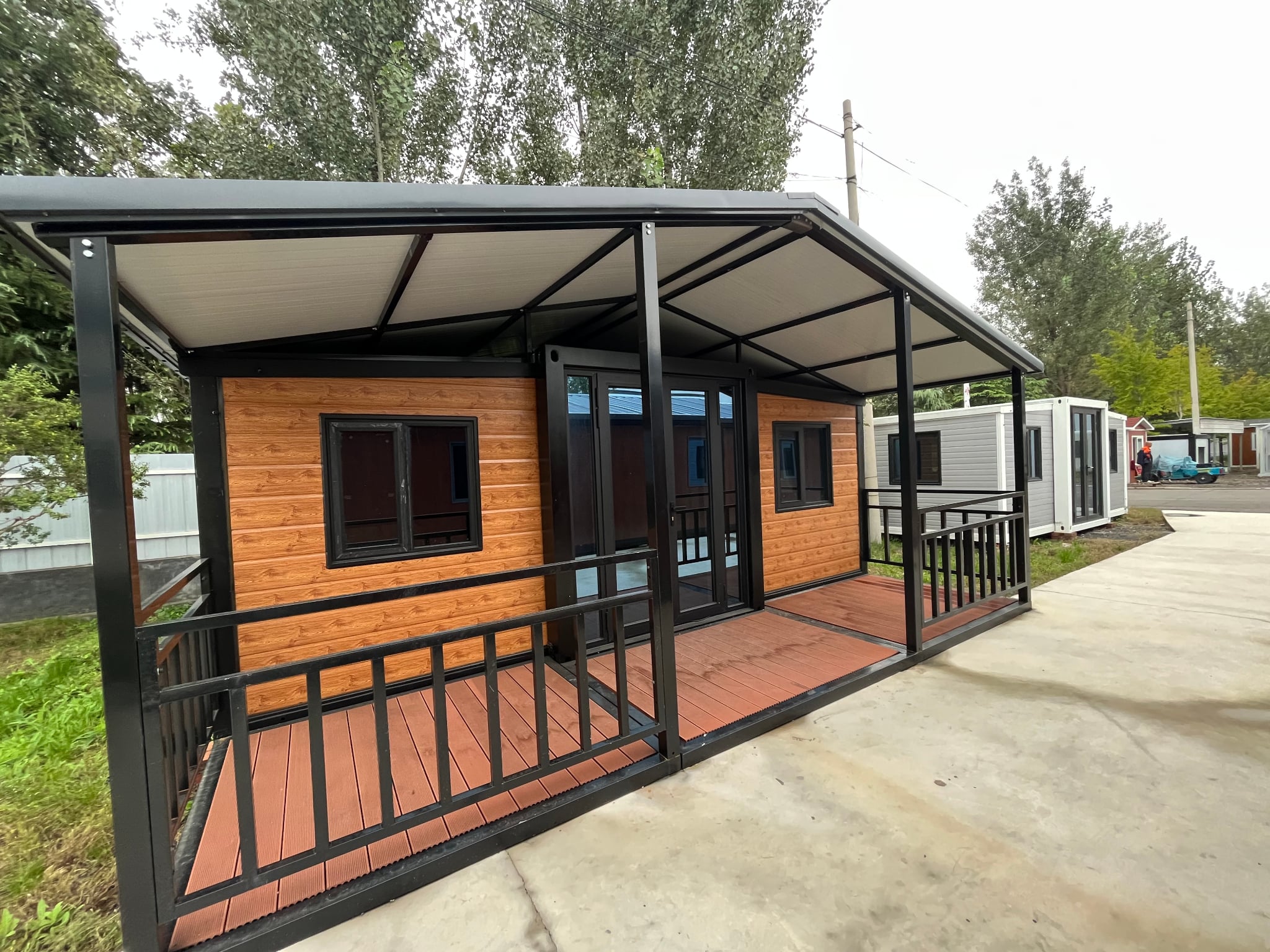 Modular home exterior view